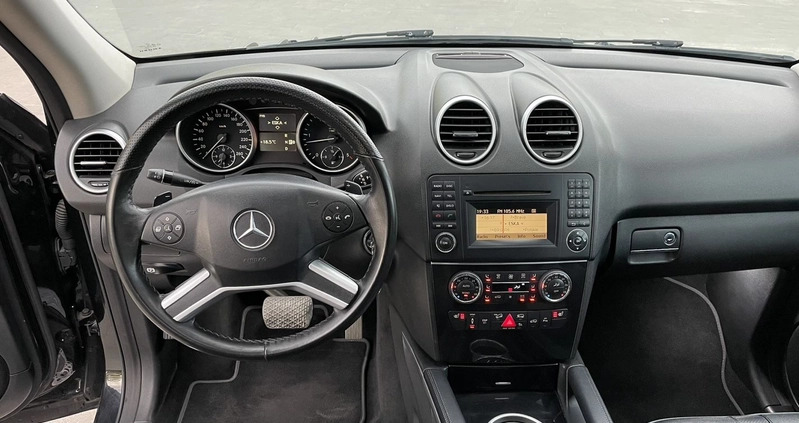 Mercedes-Benz ML cena 45900 przebieg: 292100, rok produkcji 2009 z Piła małe 742